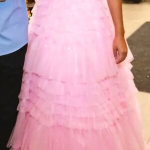 Pink elegant dress  Robe élégante rose